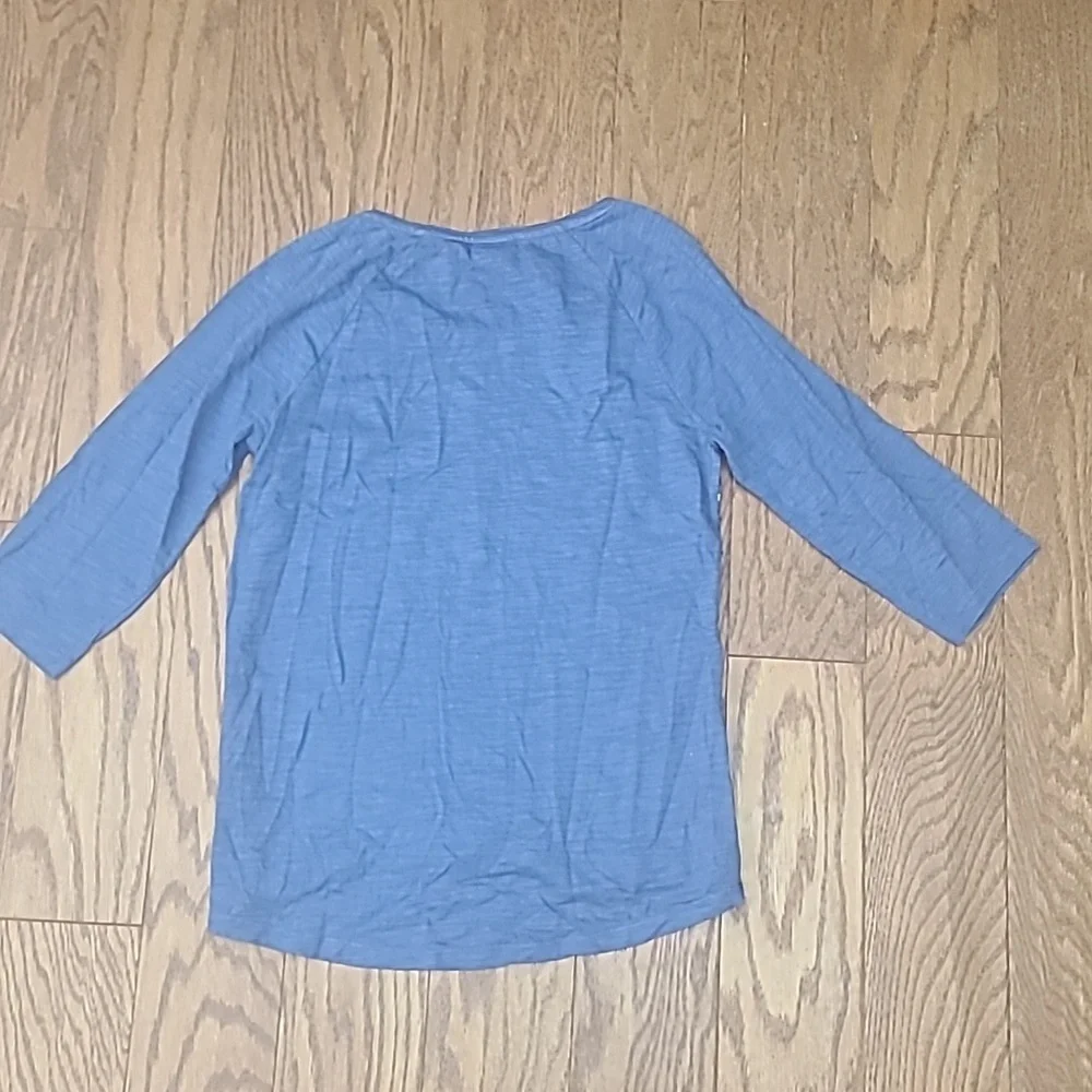 Chico’s sequin embelished, animal print top. Chico’s sz 1 (Medium 8 stan…